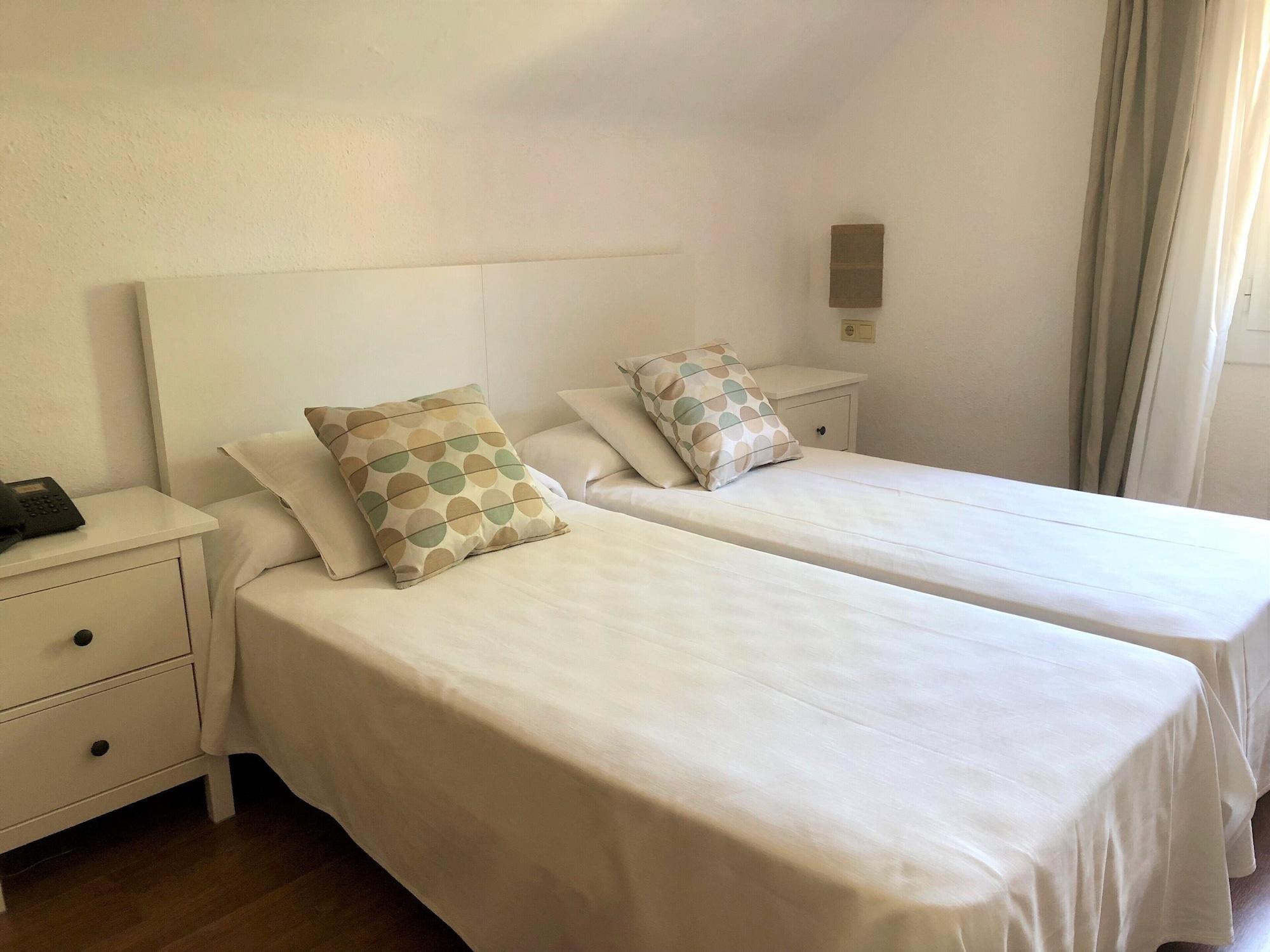 Hotel Capri Σίτζες Εξωτερικό φωτογραφία