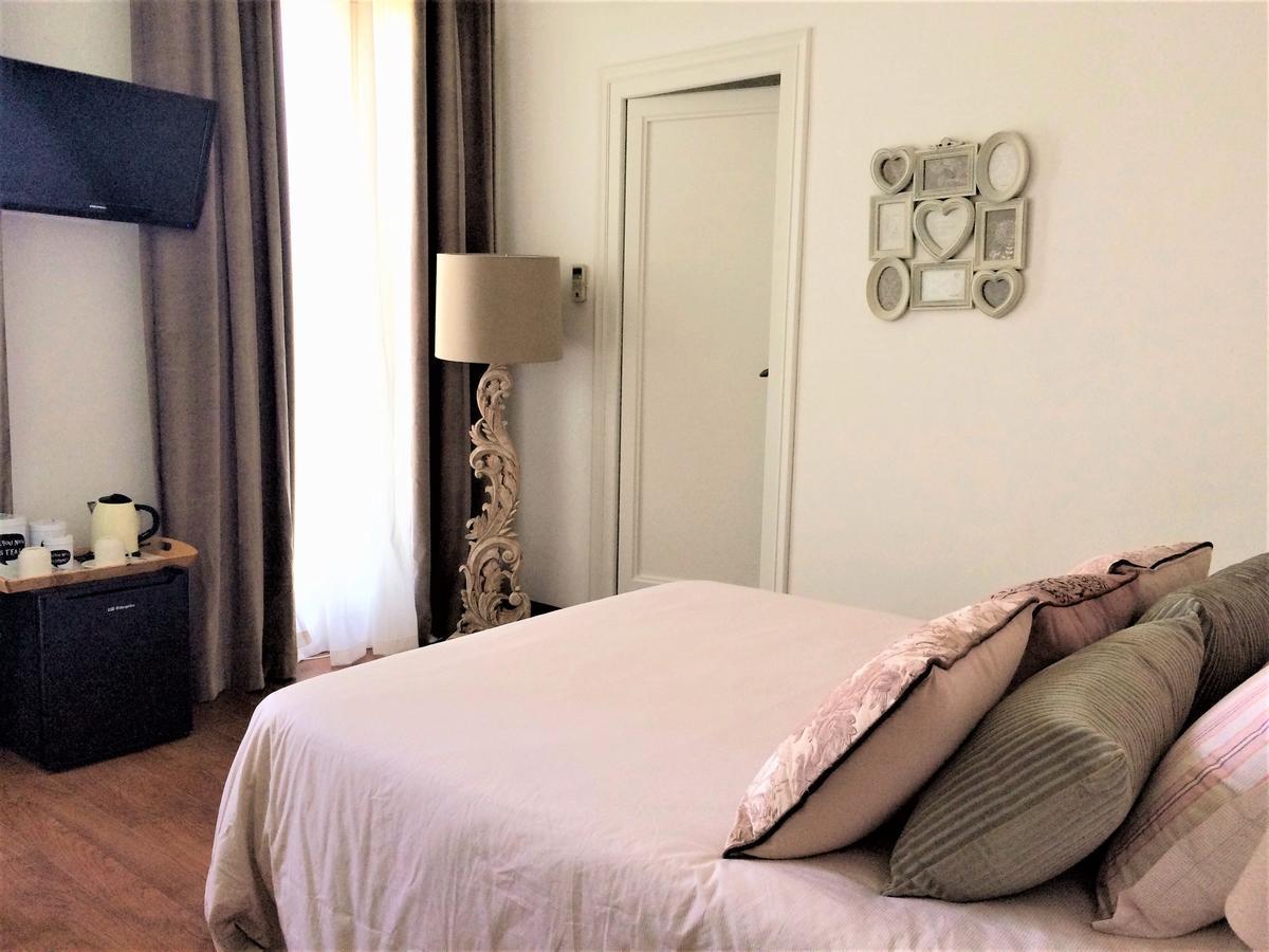 Hotel Capri Σίτζες Εξωτερικό φωτογραφία