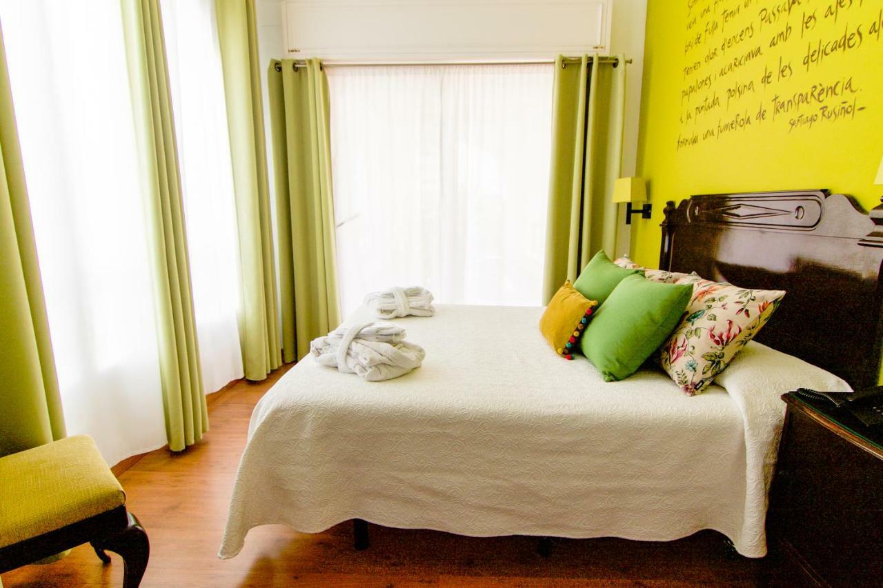Hotel Capri Σίτζες Εξωτερικό φωτογραφία